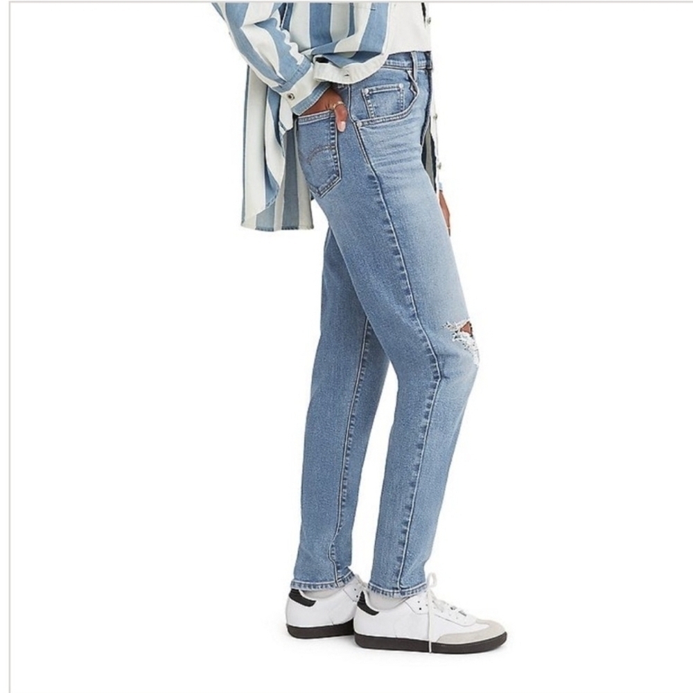 Levi's Silver Tabs Blue Womens Ditressed Straight Leg Jeans